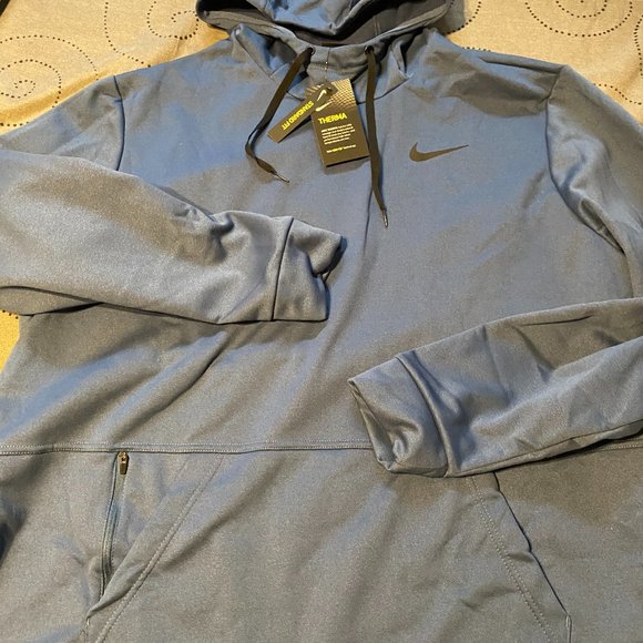 NIKE THERMA TECH HOODIE SIZE 4XL MEN $75